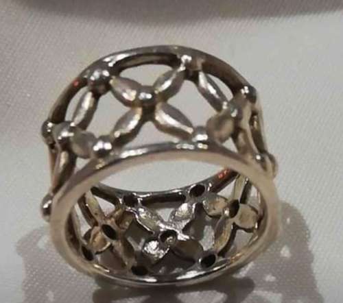 Silver patterned Ring 17.5mm approx