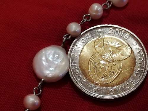 Imperfect pearl necklace, beautiful  long...
