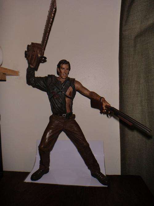 EVIL DEAD Army of Darkness - ASH - with motion activated voice chip - 18" !!!
