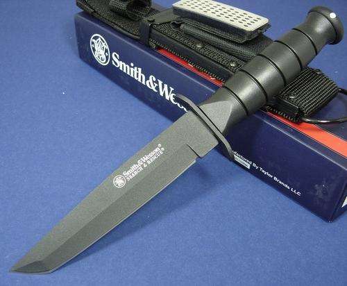 Smith And Wesson Search And Rescue Tanto Marine Knife with sheath