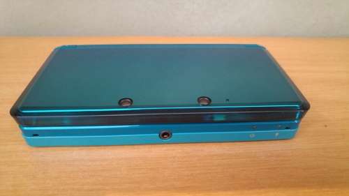 Aqua Blue Nintendo 3DS Console