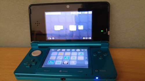 Aqua Blue Nintendo 3DS Console