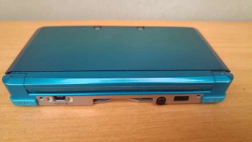Aqua Blue Nintendo 3DS Console