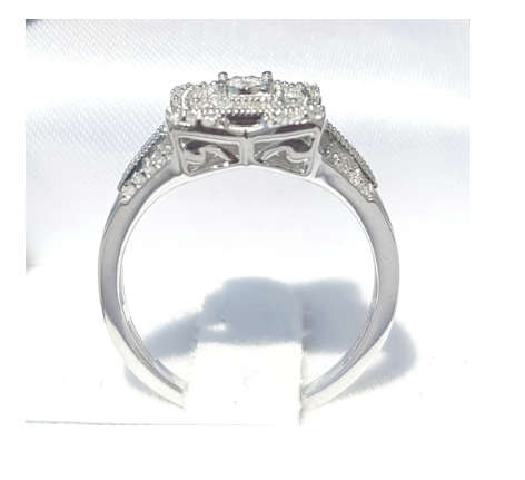 **UNIQUE PIECE | R41632** ROUND / BAGUETTE CUT | 0.750ct | DIAMOND RING | WHITE GOLD - BUY SAFE