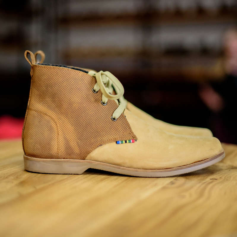 Chukka two-tone
