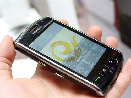 BLACKBERRY 9530