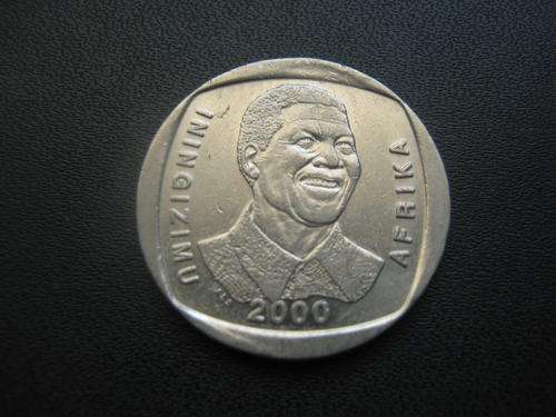 MINT ERROR ROTATED DIES 2000 MANDELA R5  "SMILEY"