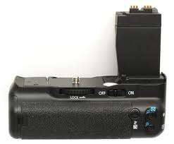 BATTERY GRIP FOR CANON EOS 550D Rebel T2i New