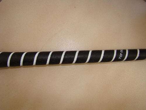REGRIP YOUR SET OF GOLF CLUBS FROM ONLY R90 !!! YOU SAVE R300 !!! (INCL. VIDEO LINK !!)