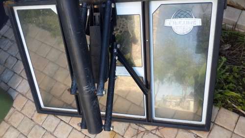 Basket Ball Pole and Hoop (Lifetime)