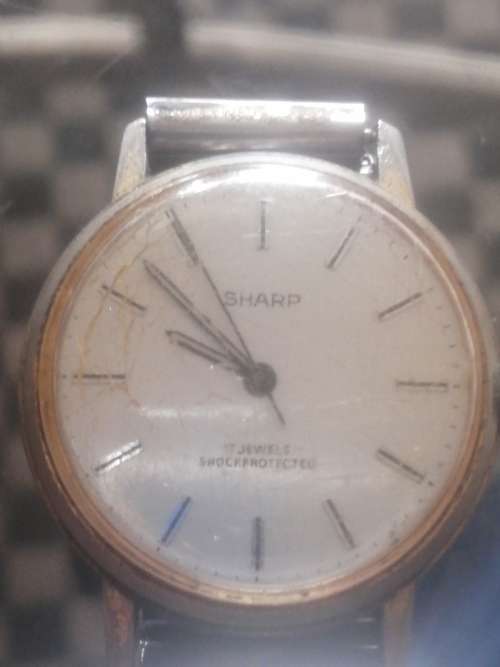Sharp 17 jewls shockprotected gents watch