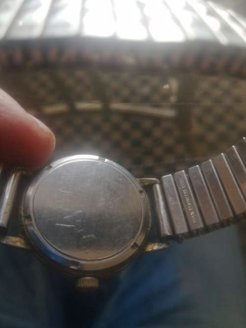Sharp 17 jewls shockprotected gents watch