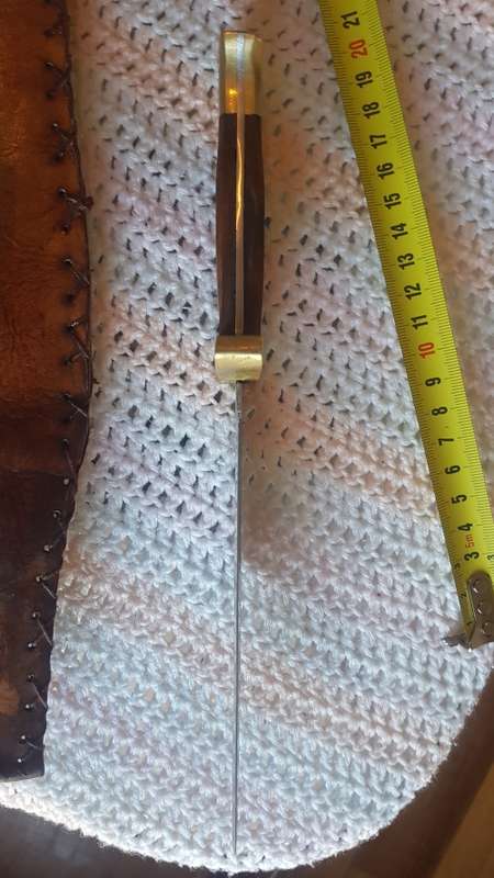 Hunting knife