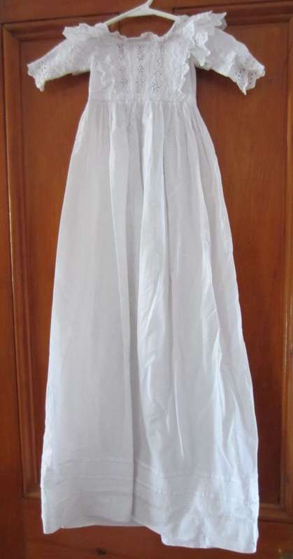 Gorgeous Antique CHRISTENING GOWN / DRESS - Cotton, Lace and Broderie Anglaise