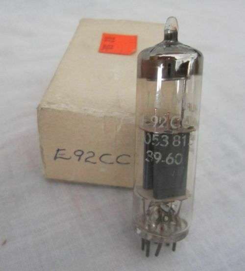 2 X E92CC PHILIPS / IBM Miniwatt Valve Tubes - Holland