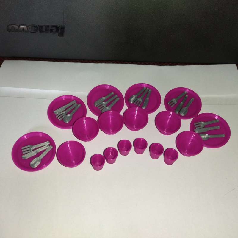 Barbie kitchen cutlery