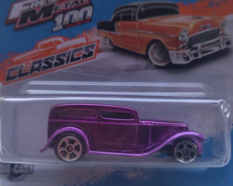 Maisto Ford Panel van