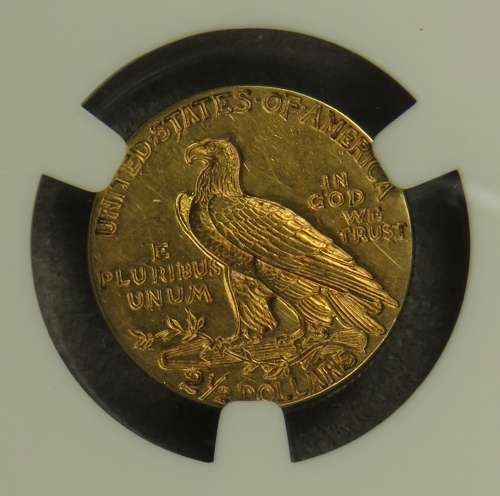 USA $ 2.5 (Quarter Eagle) 1915 NGC AU55