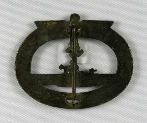Germany Kriegsmarine U-Boat War Badge with GWL Makers Stamp