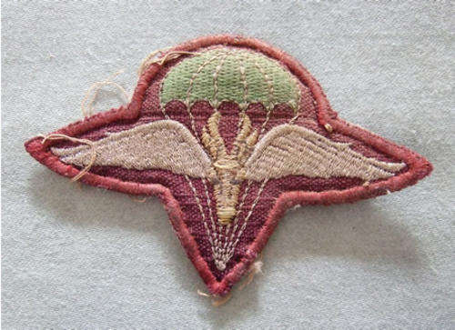1 Parachute Batallion Beret Badge (Wire Embroided)