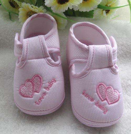 soft baby infants pink heart toddler shoes size 3