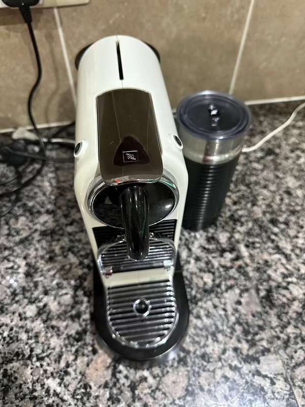 NESPRESSO CITIZ & MILK