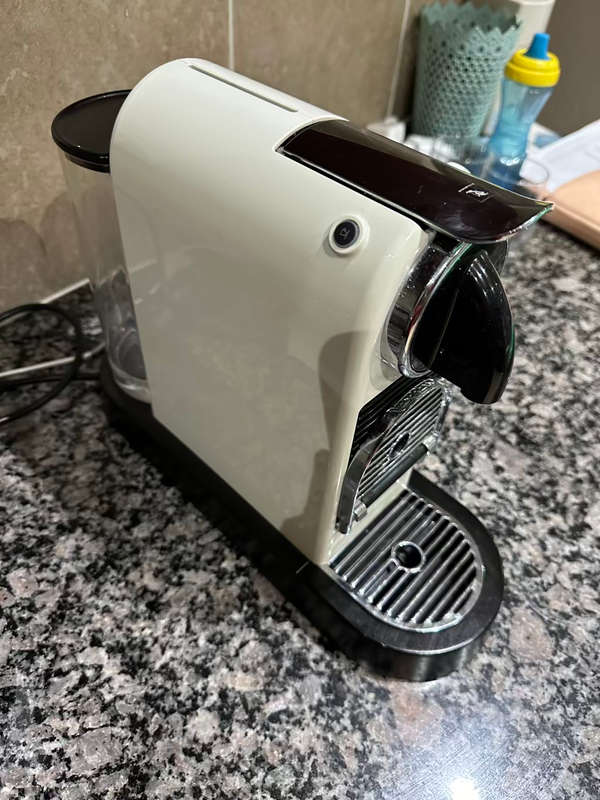 NESPRESSO CITIZ & MILK