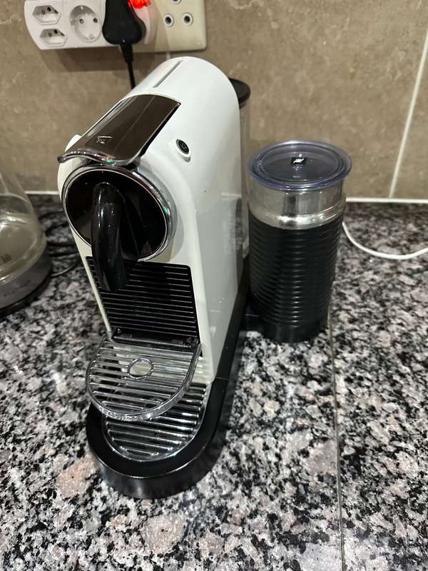 NESPRESSO CITIZ & MILK