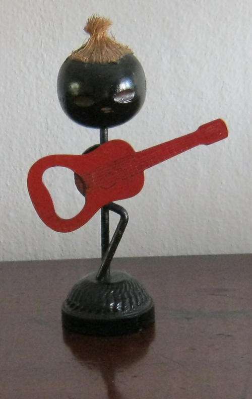RETRO BOTTLE OPENER