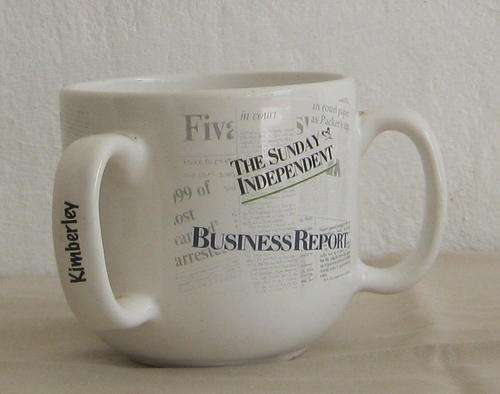 NEWSPAPER MEMORABILIA MUG - THE STAR