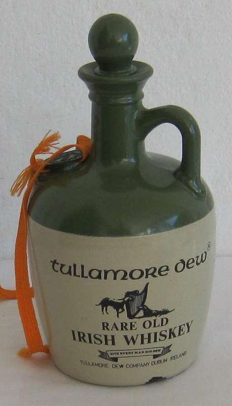 OLD IRISH WHISKEY BOTTLE - tullamore dew