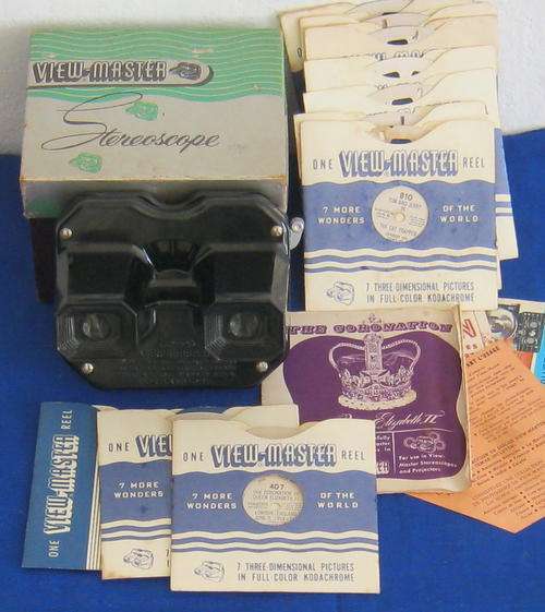 STEREOSCOPE VIEW MASTER - 1950s with 10 REELS