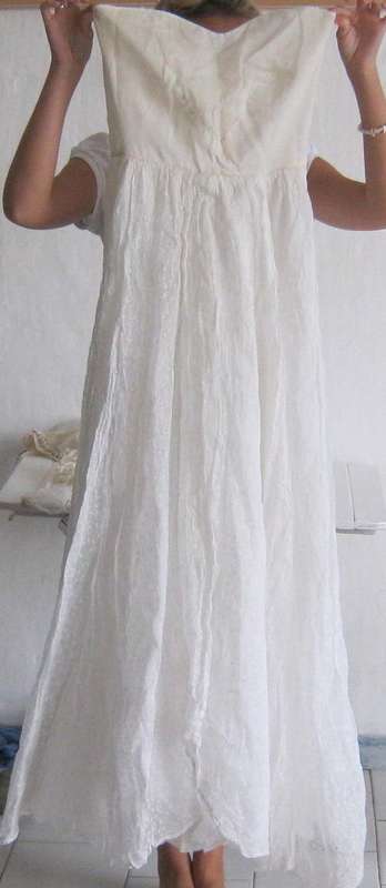 VINTAGE WEDDING DRESS