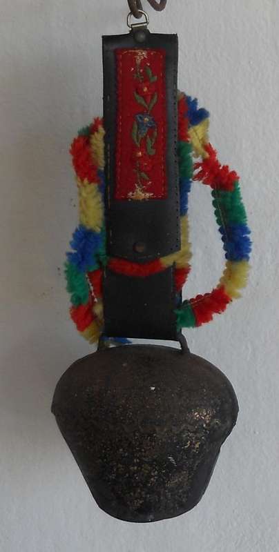 LARGE RUSTIC COW BELL