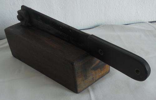 VINTAGE BILTONG CHOPPER / GUILLOTINE