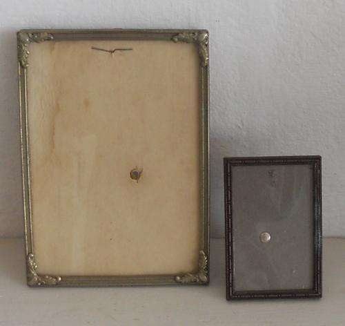 VINTAGE METAL PHOTO FRAMES