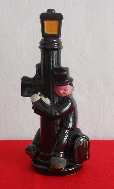 NOVELTY DECANTER