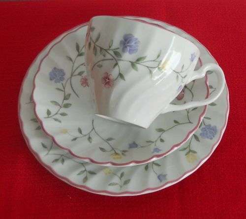 JOHNSON BROS SUMMER CHINTZ TRIO