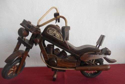 CARVED WOODEN HARLEY DAVIDSON