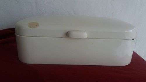 VINTAGE ENAMEL BREAD BIN CONTAINER