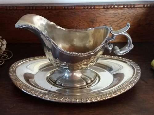 SILVER PLATED GRAVY BOAT