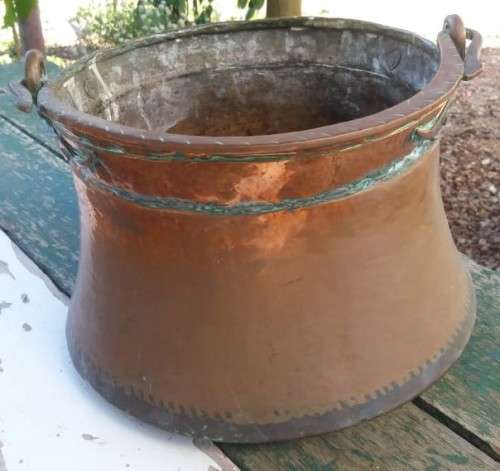 HEAVY, OLD & BEAUTIFUL COPPER BUCKET