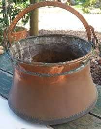HEAVY, OLD & BEAUTIFUL COPPER BUCKET