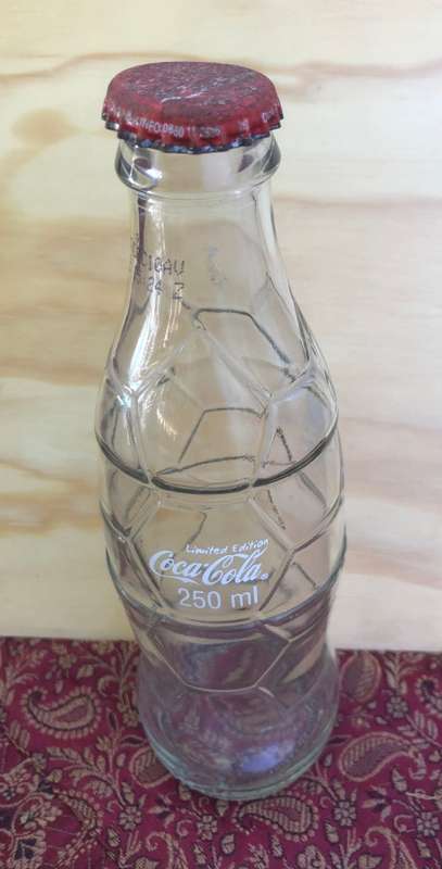 COCA COLA / COKE BOTTLES