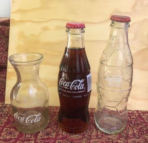 COCA COLA / COKE BOTTLES