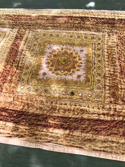 THROW - Hand Made in India