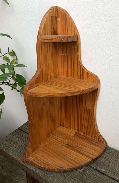 CORNER SHELF