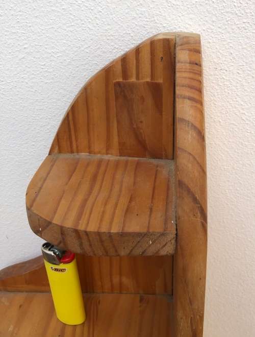 CORNER SHELF
