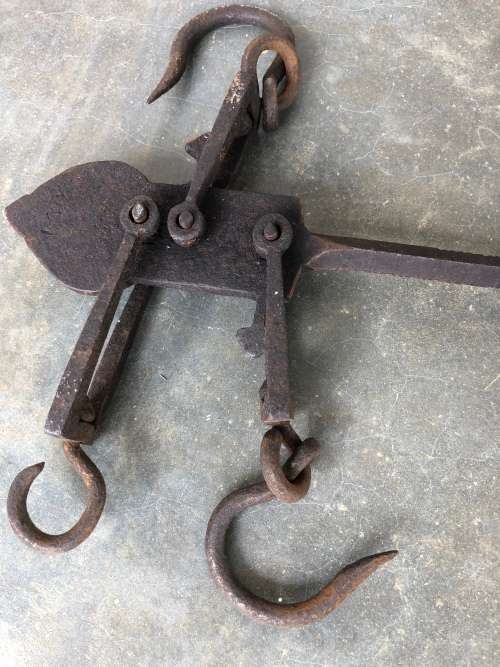 ANTIQUE STEELYARD / BUTCHER`S BEAM SCALE
