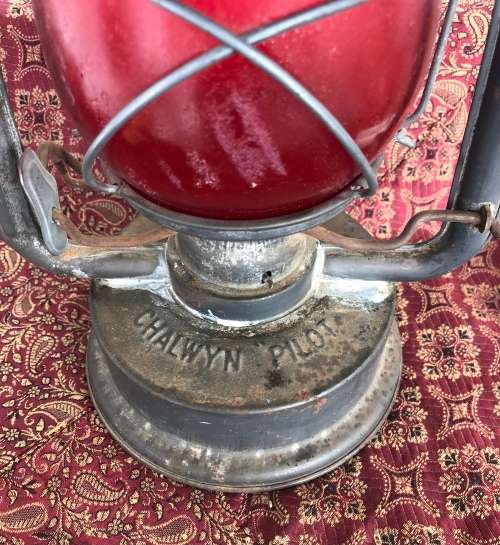 CHALWYN PILOT KEROSENE / PARAFFIN LANTERN